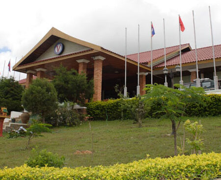 Vansana Plain of Jairs, Phonsavanh