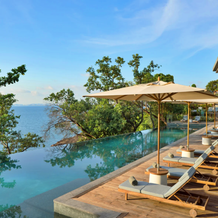 Koh Krabey, Drinks Adrift
