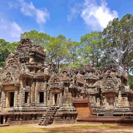 Siem Reap, Unveil the splendor of Banteay Srei,