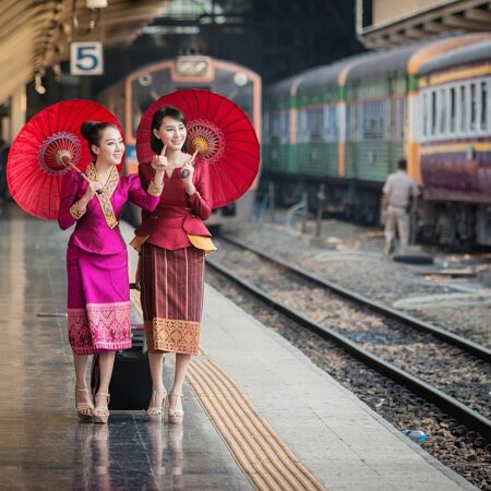 Bangkok, Train, Canals and Coconuts 2
