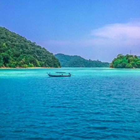 Koh Phra Thong, Koh Phra Island