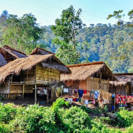 Tham Lot, Karen village walk