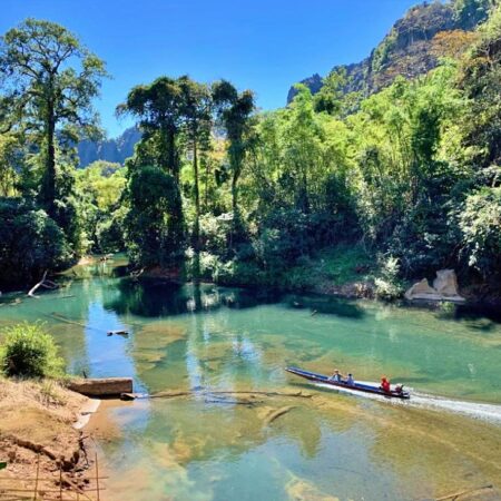 Hinboun, Savannakhet via That Inhang