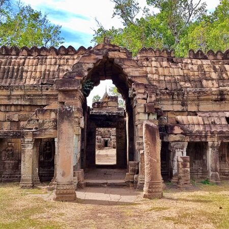 Day 3: Phnom Penh to Kampong Thom via Kampong Cham